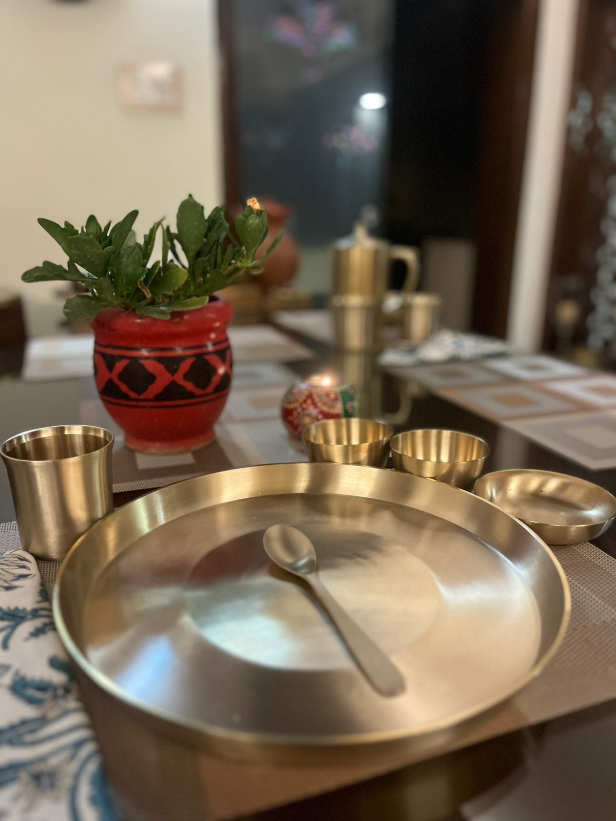 Fine Kansa Thaali Set (1 Set of 6 pcs)