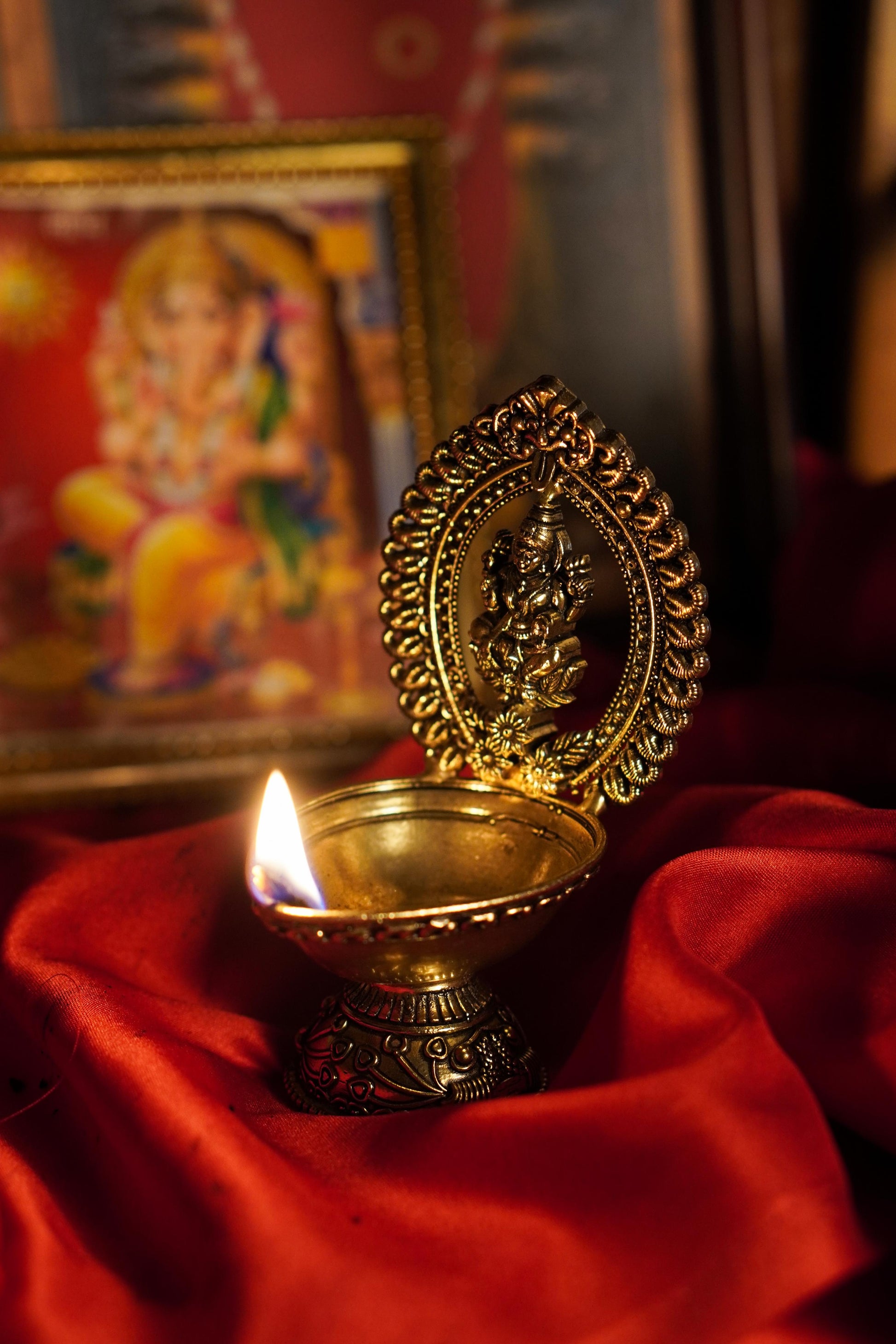 Brass Laxmiji Deepak Superfine Quality