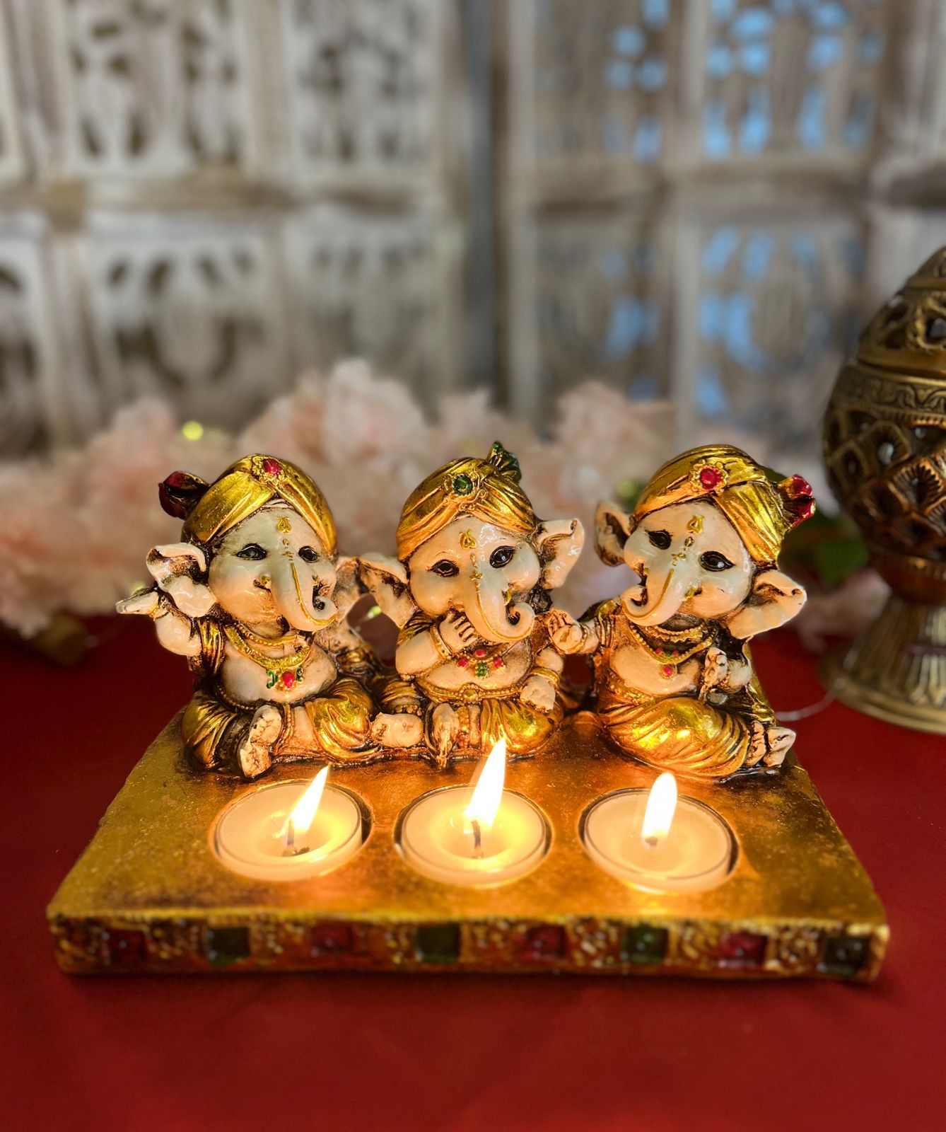 Baby Ganesha T lights